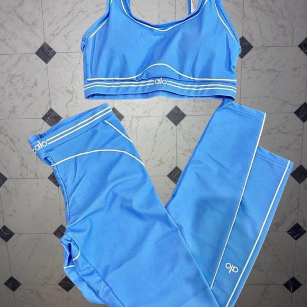 Alo Airbrush Set Sports Bra Legging Azure Blue White Trim SIZE M
